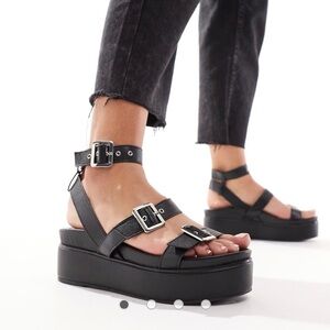 ASOS trombone chunky Sandals sz 6